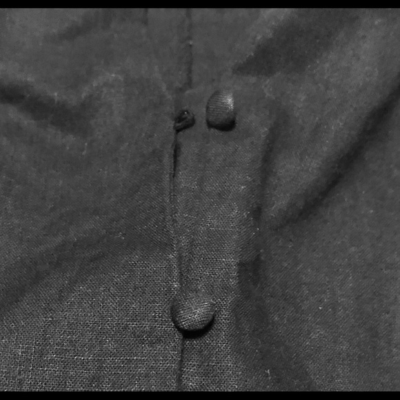 NWT Sleeveless Belted Button Up Black Top - Picture 4 of 6